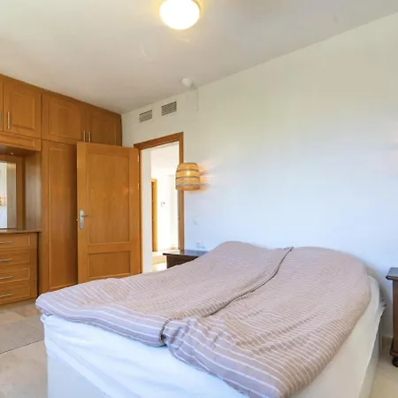 Villa Luxurious 4 Bedroom Casa Feliz *